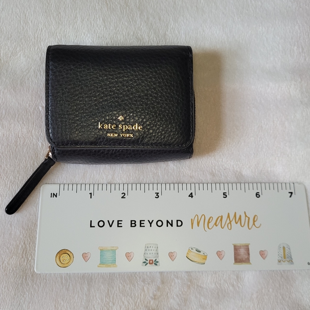 Wallet - Picture 2 of 5